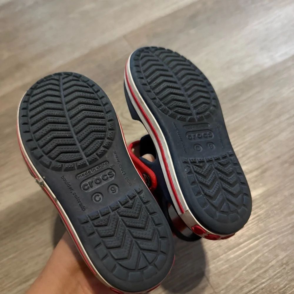 Crocs Crocband Cruiser Kids Navy and Red Sandals